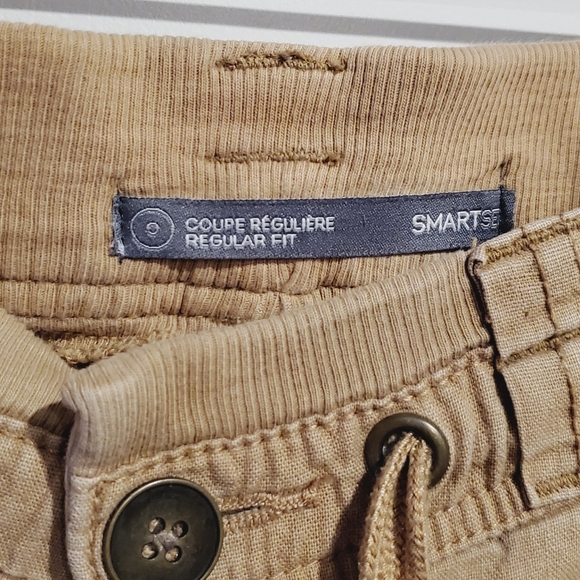 Cute, Khaki Linen/Cotton Blend Shorts - Picture 5 of 7